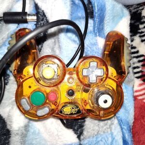 ❣️❣️*- HOSTPICK--*❣️❣️😊GameCube 1989 controller, excellent condition
